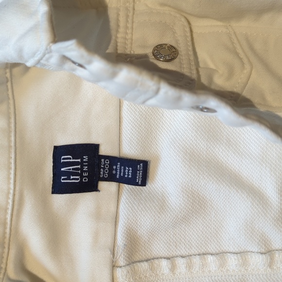 GAP Baby White Denim Jacket - Picture 4 of 4